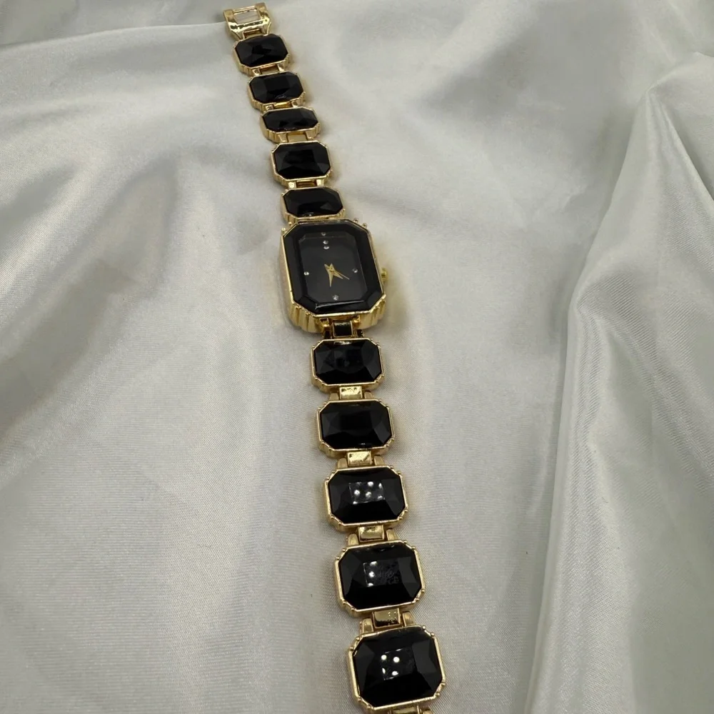 Classic Sophisticated Black and Gold Bracelet